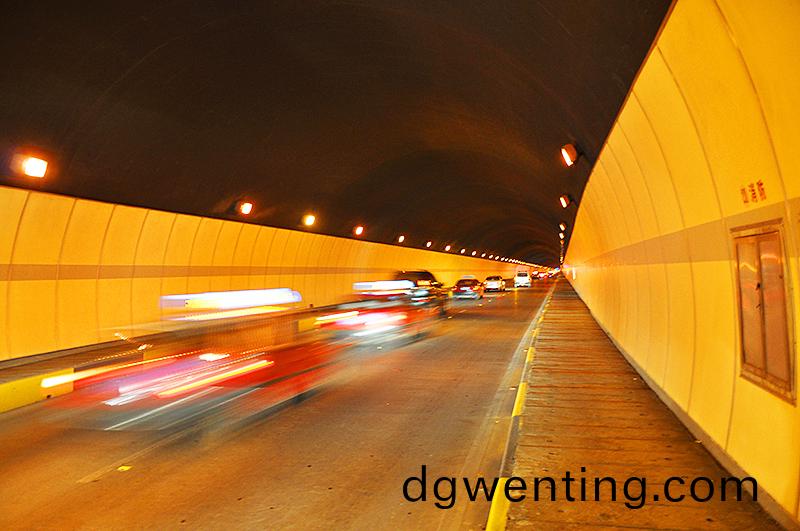 宜昌云集隧(sui)道